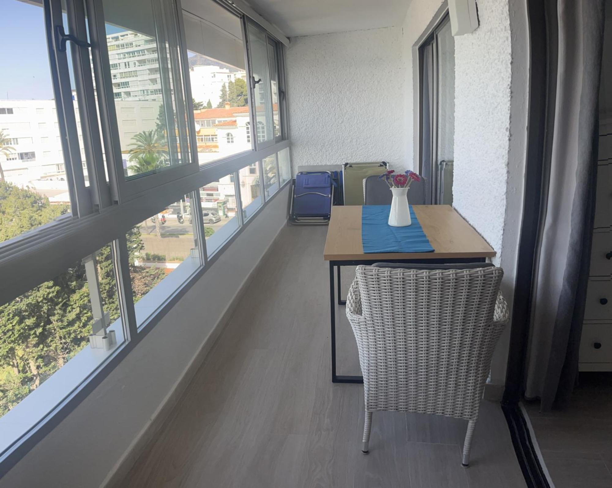Stunning Apartment 50 Meters From The Sea Беналмадена Екстериор снимка